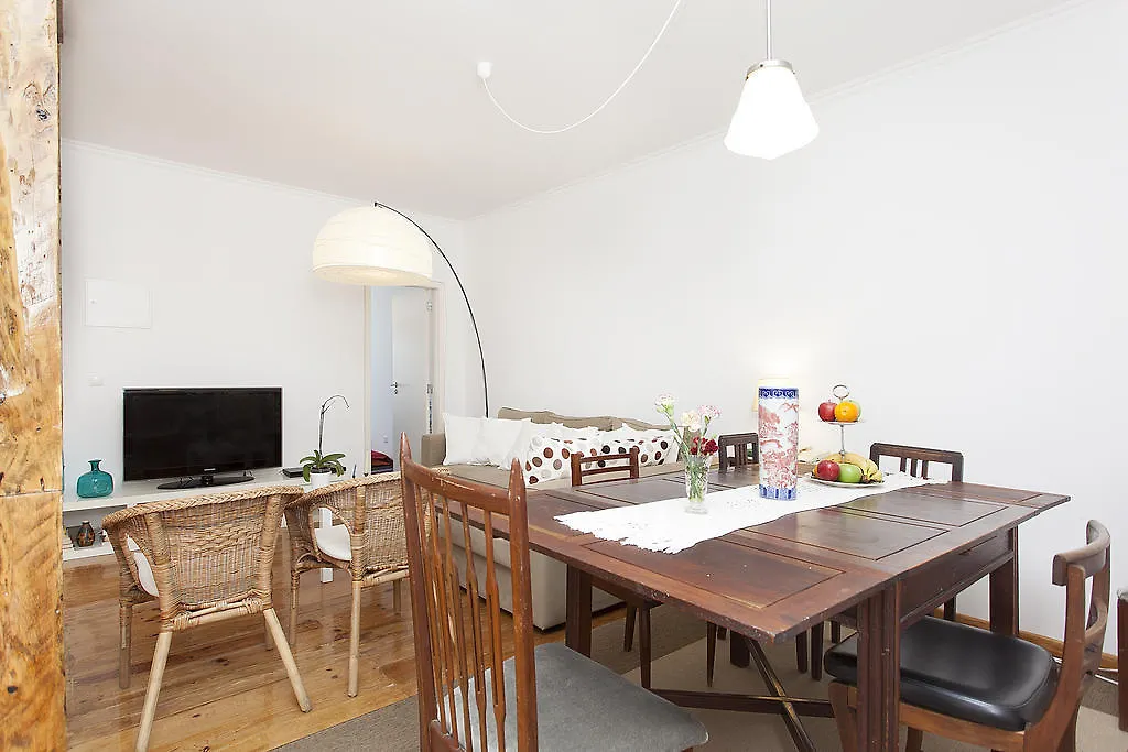 Portugalia Apartments 리스본